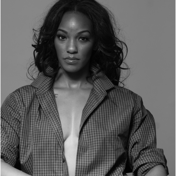 Meet your Posher, Nicci - Picture 1 of 1